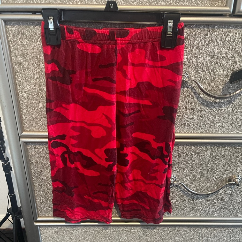 Red camo biker shorts